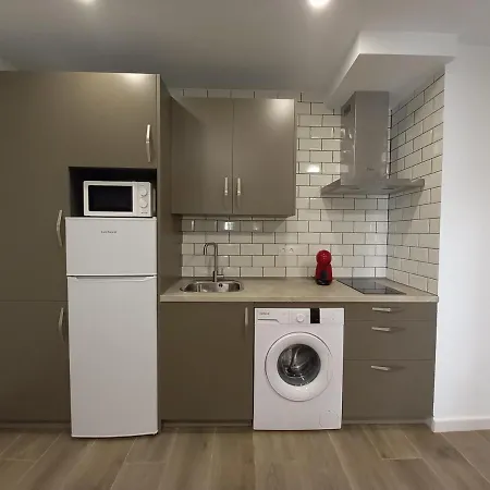 Fuentes كونيل ذي لا فرونتيرا